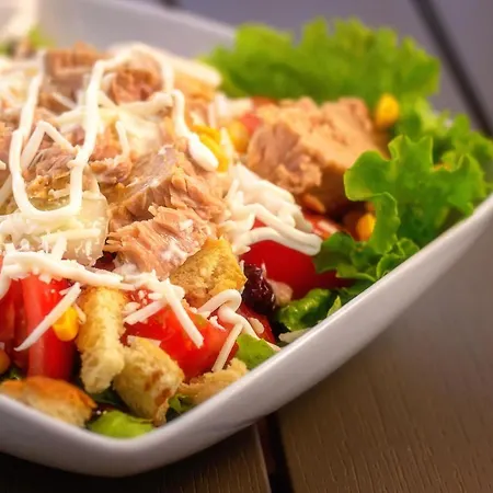 Kapsohora Szálloda *